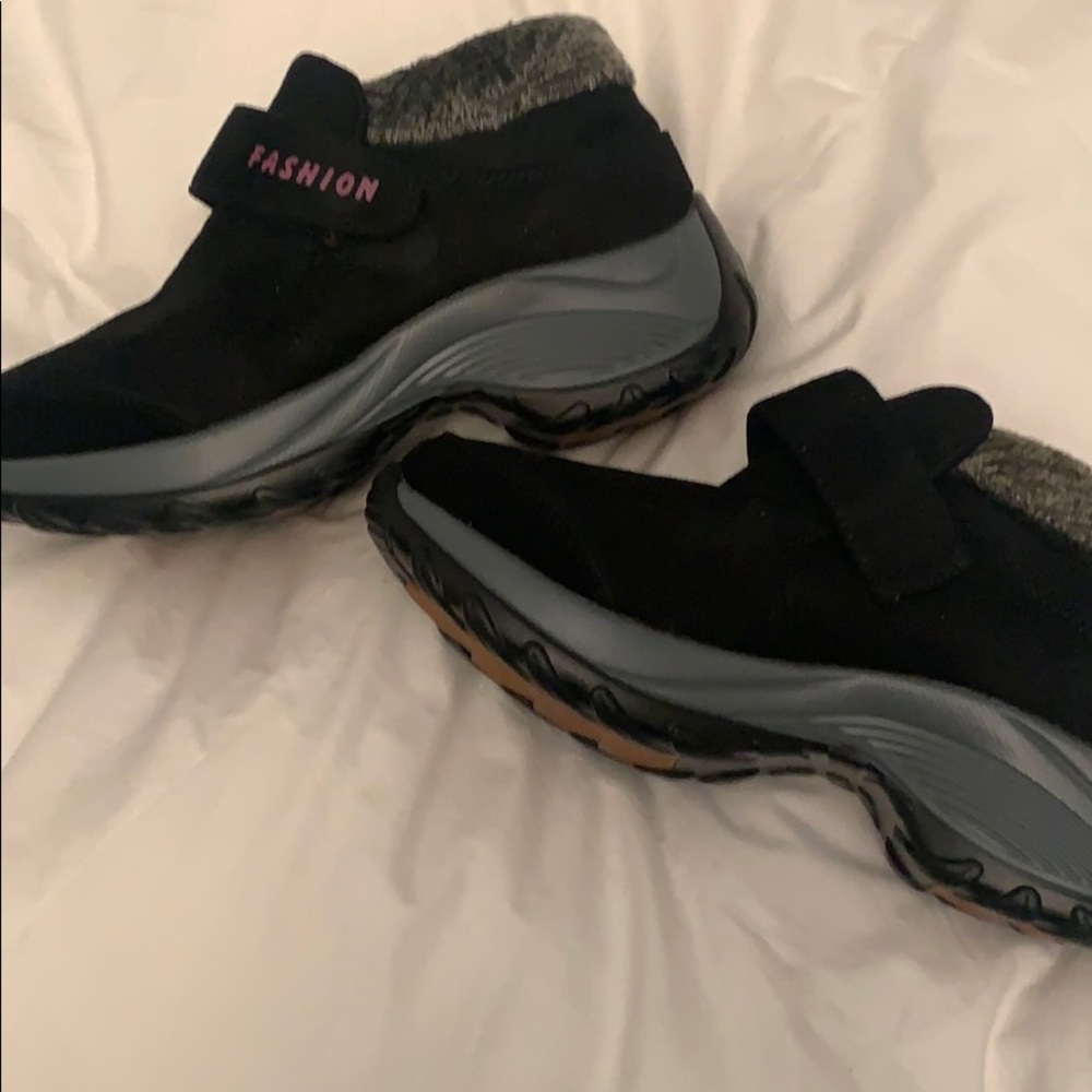 Good winter boots never worn